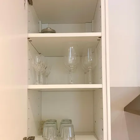 Modern 90sqm - Ideal Base For Parma & Modena 아파트 카브리아고