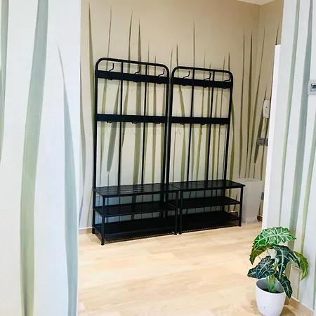 Modern 90sqm - Ideal Base For Parma & Modena 아파트 카브리아고